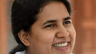 ടി വീണ ടി വീണ