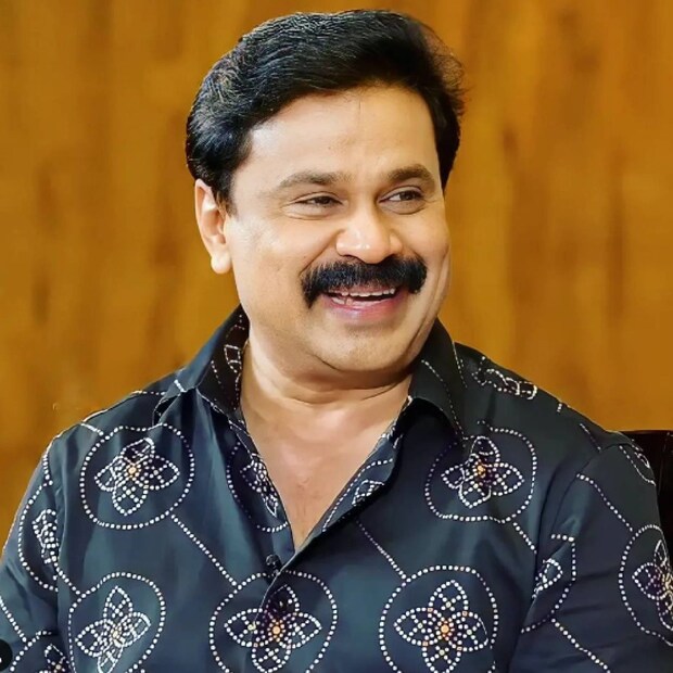  അവൾ സകല ഊർജവും കെടുത്തി എന്നും. എന്നാൽ 'എനിക്ക് ഡാൻസ് തെരിയാത്' എന്നായിരുന്നു തമന്നയുടെ പ്രതികരണം