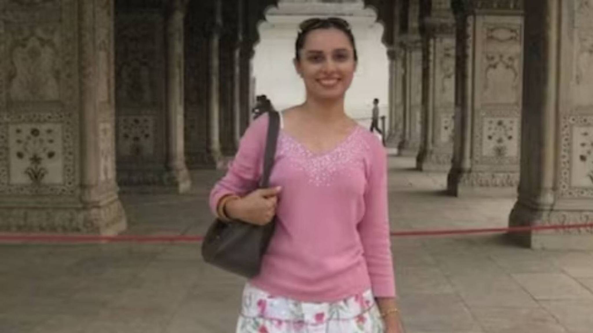 സ്ത്രീധനത്തിന്റെ പേരിൽ ഭർത്താവ് ഉപേക്ഷിച്ച യുവതി പൊരുതി നേടിയത് സിവിൽ സർവീസ്