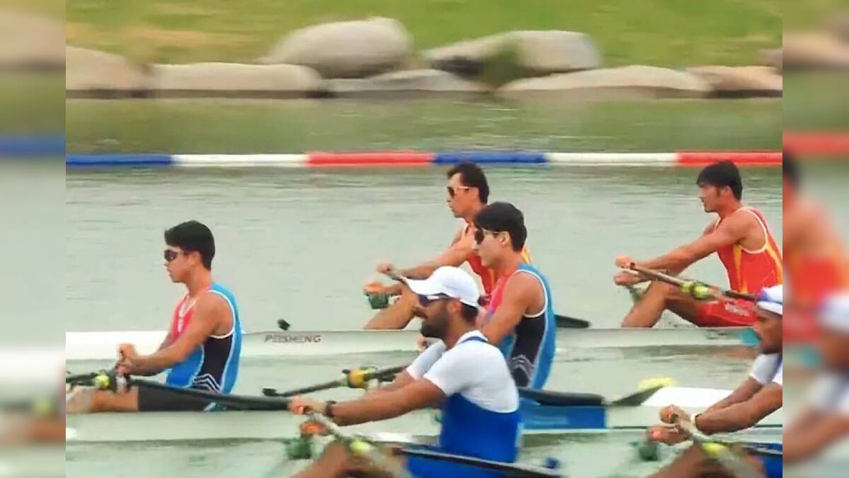 ഏഷ്യൻ ഗെയിംസിൽ മികച്ച തുടക്കം കുറിച്ച് ഇന്ത്യ; പുരുഷൻമാരുടെ തുഴച്ചിൽ ടീം ഫൈനലിൽ News18 മലയാളം