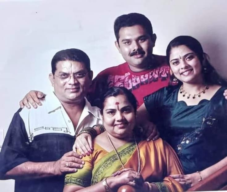  ഈയിടെ സി.ബി.ഐ 5 എന്ന ചിത്രത്തിൽ തന്റെ പ്രശസ്തമായ വിക്രം എന്ന കഥാപാത്രത്തെ അവതരിപ്പിച്ച് സിനിമയിലേക്ക് തിരിച്ചുവരവ് നടത്തിയിരുന്നു.