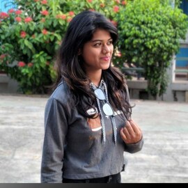 കാമുകി വാങ്ങി നൽകിയ കാറിന് മലയാളി യുവാവ് ഇഎംഐ അടച്ചില്ല; യുവതിയെ മരിച്ച നിലയിൽ കണ്ടെത്തി കാമുകി വാങ്ങി നൽകിയ കാറിന് മലയാളി യുവാവ് ഇഎംഐ അടച്ചില്ല; യുവതിയെ മരിച്ച നിലയിൽ കണ്ടെത്തി