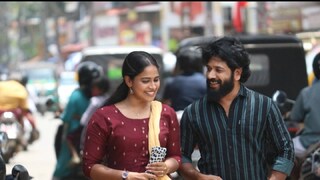 ആരോമലിന്റെ ആദ്യ പ്രണയം ആരോമലിന്റെ ആദ്യ പ്രണയം