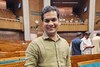 സോളാര്‍ പീഡന ആരോപണ കേസില്‍ ഹൈബി ഈഡനെ കോടതി കുറ്റവിമുക്തനാക്കി