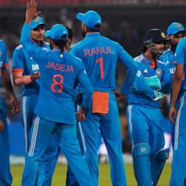 IND vs AUS, 2nd ODI: ഓസീസിനെ 99 റൺസിന് തകർത്തു; ഇന്ത്യയ്ക്ക് ഏകദിന പരമ്പര IND vs AUS, 2nd ODI: ഓസീസിനെ 99 റൺസിന് തകർത്തു; ഇന്ത്യയ്ക്ക് ഏകദിന പരമ്പര