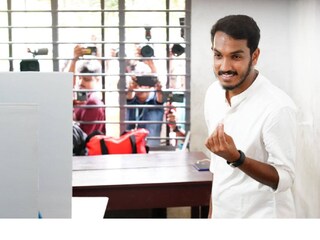 ജെയ്ക്ക് സി തോമസ്