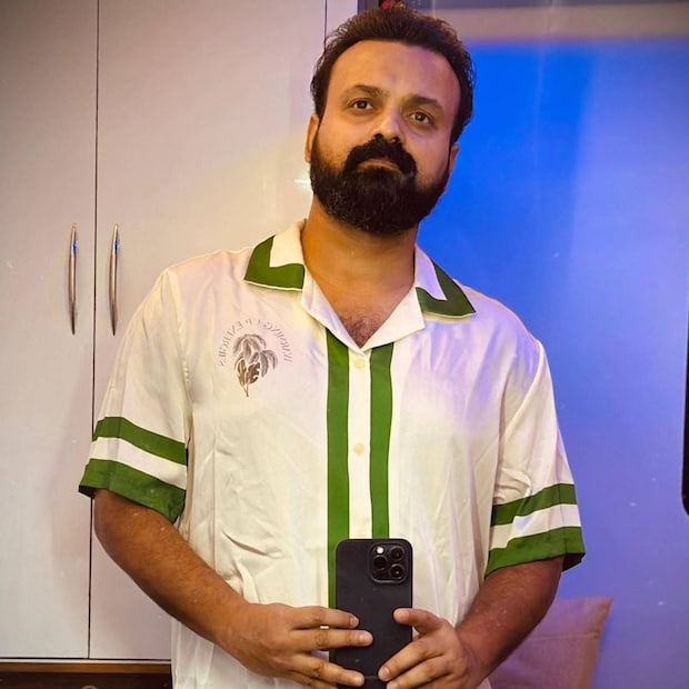  മലയാളി മനസ്സിൽ അന്നും ഇന്നും എന്നും ചോക്ലേറ്റ് ഹീറോ ആരാണെന്ന് ചോദിച്ചാൽ ഒറ്റ ഉത്തരമെ ഉണ്ടാകും. അത് കുഞ്ചാക്കോ ബോബൻ തന്നെയാണ്. എന്നും വ്യത്യസ്തമായ കഥാപാത്രങ്ങൾ സിനിമ പ്രേമികള്‍ക്ക് നല്‍കാൻ താരം ശ്രമിക്കാറുണ്ട്.