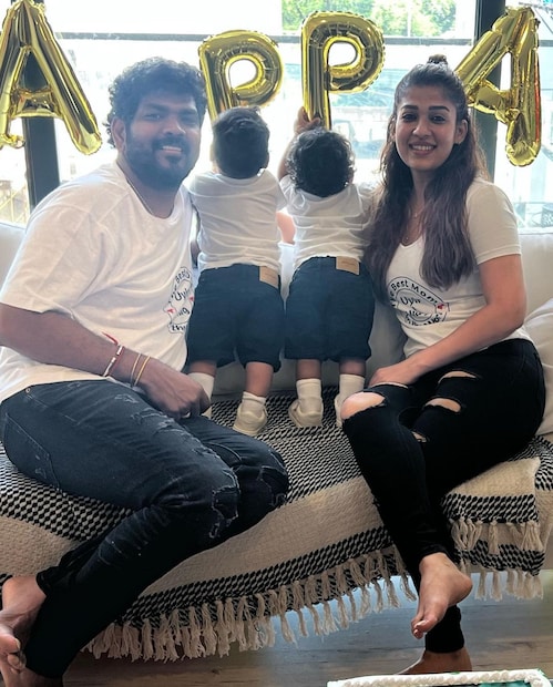  അതോ ഇനി പ്ലെയ്സ് എന്ന് ഇംഗ്ലീഷിൽ കുറിച്ചപ്പോൾ അത് പാലസ് എന്ന് മാറിപ്പോയതാകാനും സാധ്യതയുണ്ട്. സ്‌പെഷൽ ദിവസത്തിന് ഇത് ഏറ്റവും ചേരുന്ന ഇടമാണ് എന്ന് വിക്കി കുറിച്ചിട്ടുണ്ട്. മാരിയറ്റ് ഗ്രൂപ്പിന് കീഴിൽ പ്രവർത്തിക്കുന്ന ലക്ഷുറി ഹോട്ടലാണിത് എന്നാണ് വിവരം