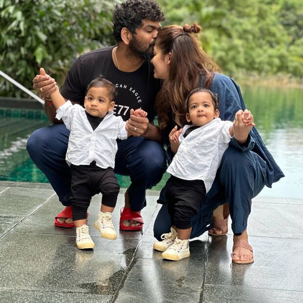  പ്രായത്തെ പിടിച്ചുകെട്ടുന്ന ആന്റി-ഏജിംഗ് ഉൽപ്പന്നമാണ് ആദ്യമായി പുറത്തിറങ്ങിയത്. ഇതിന്റെ പരസ്യങ്ങൾ നയൻ‌താര പുതിയതായി ആരംഭിച്ച ഇൻസ്റ്റാഗ്രാം പേജിൽ പ്രത്യക്ഷപ്പെട്ടു. നയൻസ് തന്നെയാണ് ഇതിന്റെ മോഡലായി എത്തിയതും