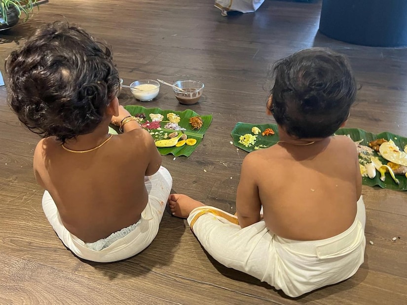  ഇന്ന് മുകളിൽക്കണ്ട പ്രായത്തിൽ രണ്ട് പൊന്നോമന മക്കളുടെ അമ്മയാണിത്. രണ്ടു കുട്ടിക്കുറമ്പന്മാർ സീൻ ഉണ്ടാക്കി ഓണസദ്യ കഴിക്കുന്ന ചിത്രമാണിത്
