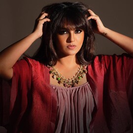 മലയാളി പ്രേക്ഷകർ ഒന്നിങ്ങോട്ടു നോക്കിയേ, ഇത് AI ഒന്നുമല്ല, നായികയുടെ മേക്കോവർ വേറെ ലെവൽ