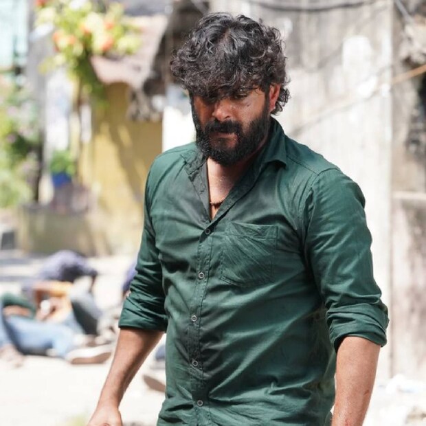  നിലവിൽ ആർ.ഡി.എക്സിന്റെ വിജയക്കുതിപ്പിലാണ് ആന്റണി വർഗീസ്. ഡോണി ഫിലിപ് എന്ന വേഷമാണ് ആർ.ഡി.എക്‌സിൽ. ആന്റണി ചെയ്തിട്ടുള്ളത്