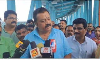 സുരേഷ് ഗോപി