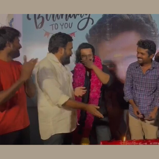  കുറച്ചുദിവസങ്ങൾക്ക് മുൻപ് കുംഭകോണത്ത് വച്ചായിരുന്നു സിനിമയുടെ ഷൂട്ടിംഗ് ആരംഭിച്ചത്. മധുരൈ പശ്ചാത്തലമാക്കി ഒരുങ്ങുന്ന സിനിമയായിരിക്കും ഇത് എന്നാണ് നിലവിൽ ലഭ്യമായ സൂചന
