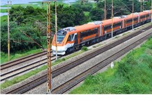 വന്ദേഭാരത് എക്പ്രസിൽ തിരുവനന്തപുരത്ത് നിന്നും തിരൂർ എത്താൻ 4.47 മണിക്കൂർ