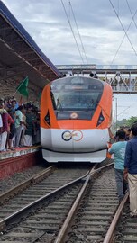 Vande Bharat Kerala | കേരളത്തിന്‍റെ രണ്ടാം വന്ദേഭാരതിന് എവിടെയൊക്കെ സ്റ്റോപ്പ് ?  ടിക്കറ്റ് നിരക്കെത്ര ?