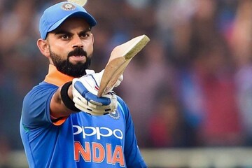 പ്രേമദാസ സ്റ്റേഡിയത്തിൽ തുടർച്ചയായ നാലാം സെഞ്ചുറി; 13,000 റൺസ്; വിരാട് കോഹ്ലിക്ക് റെക്കോഡുകളുടെ പെരുമഴ