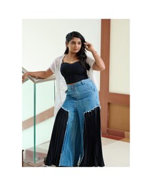 Gouri Kishan | തമിഴിലും തെലുങ്കിലുമൊക്കെ നായിക ബാർബി ഡോളിനെ പോലെ ഇരിക്കണം; മലയാളത്തിൽ അങ്ങനെയല്ല; ഗൗരി കിഷന്‍