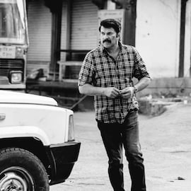 കണ്ണൂർ സ്ക്വാഡ് കുതിപ്പ് തുടരുന്നു; 15 ദിവസത്തെ ബോക്സോഫീസ് കളക്ഷൻ വിവരങ്ങൾ പുറത്ത് കണ്ണൂർ സ്ക്വാഡ് കുതിപ്പ് തുടരുന്നു; 15 ദിവസത്തെ ബോക്സോഫീസ് കളക്ഷൻ വിവരങ്ങൾ പുറത്ത്