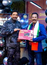 'ആവശ്യം വന്നാൽ യുഎഇക്ക് വേണ്ടി സൗജന്യ സൈനിക സേവനം ചെയ്യാൻ തയാർ'; ഗോൾഡൻ വിസ ചടങ്ങിൽ മേജർ രവി
