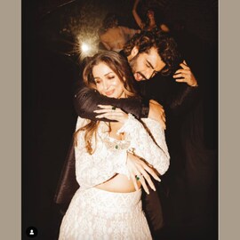 Malaika Arora | ഇല്ലാ ഇല്ല പിരിഞ്ഞിട്ടില്ല; മലൈകയുടെ 50-ാം ജന്മദിനത്തിന് അർജുൻ കപൂറിന് പറയാനുണ്ട് ചിലത്