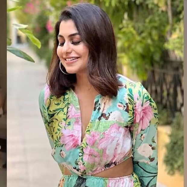  മലയാളികളുടെ പ്രിയ താരമാണ് മീരാനന്ദന്‍. ലാല്‍ ജോസ് ചിത്രം മുല്ലയിലൂടെയാണ് മീരാ നന്ദന്‍ അഭിനയ ലോകത്തേയ്ക്ക് എത്തിയത്. തുടര്‍ന്ന് നിരവധി ചിത്രങ്ങളില്‍ താരം വേഷമിട്ട് ആരാധക ശ്രദ്ധ പിടിച്ചുപറ്റി. ഈയിടെയാണ് താരത്തിന്റെ വിവാഹ നിശ്ചയം കഴിഞ്ഞത്.