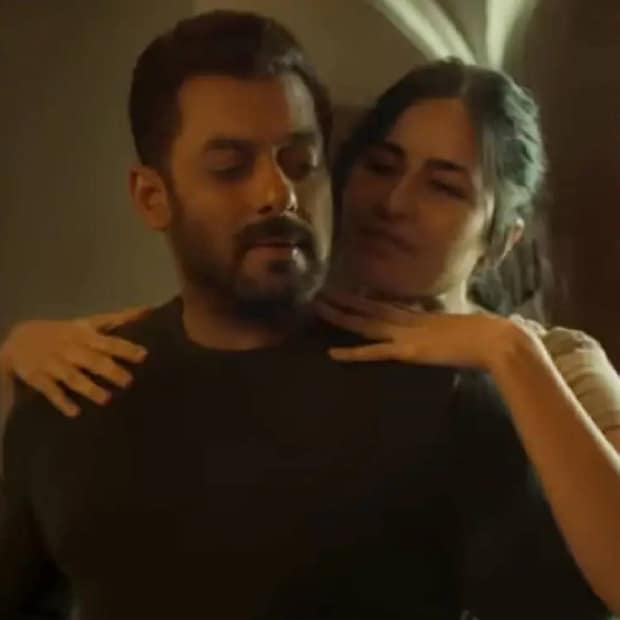  ഒട്ടേറെ സ്റ്റണ്ട് രംഗങ്ങൾ ട്രെയിലറിൽ ഉണ്ട്. എന്നാൽ ഒരു രംഗം കണ്ട പലരുടെയും കണ്ണുതള്ളി എന്ന് പറയാതിരിക്കാൻ സാധിക്കില്ല. കാരണം ഇതിലെ കത്രീനയുടെ ലുക്ക് തന്നെയാണ്. രണ്ടു സ്ത്രീകളാണ് ഈ ഫൈറ്റ് സീനിലുള്ളത് (തുടർന്ന് വായിക്കുക)