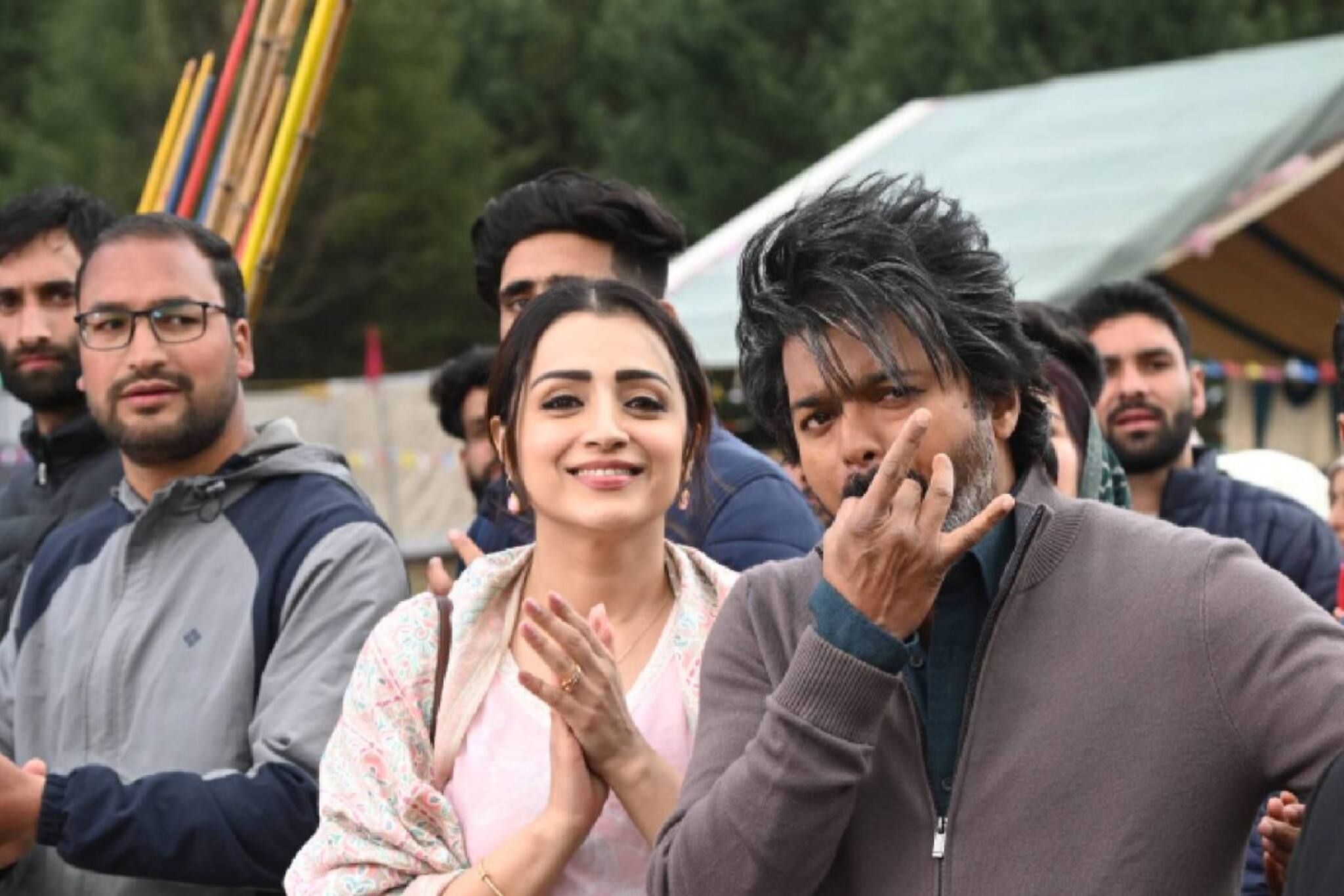 Leo | അണ്ണൻ പണി തുടങ്ങി; ആദ്യദിവസ കളക്ഷനിൽ ജെയ്‌ലറിനെ പിന്നിലാക്കി വിജയ്‌യുടെ 'ലിയോ'