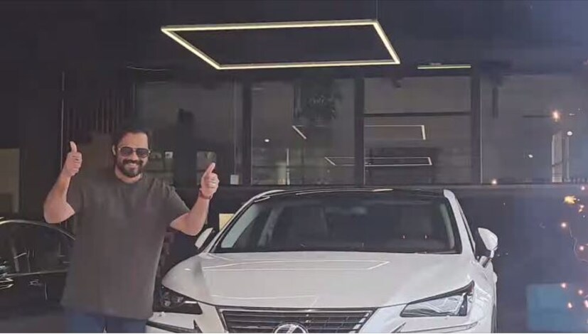  വെള്ളിയാഴ്ച ഷോറുമില്‍ നിന്ന് KL 55 Y 3333 എന്ന നമ്പറിലുള്ള ലെക്സസ് എന്‍എക്സ് 300 വൈറ്റ് കാര്‍ സ്വന്തമാക്കിയെന്നും ഐശ്വര്യമായി വാഹന പൂജ നടത്തിയെന്നും ബാല വിഡിയോയില്‍ പറഞ്ഞു.