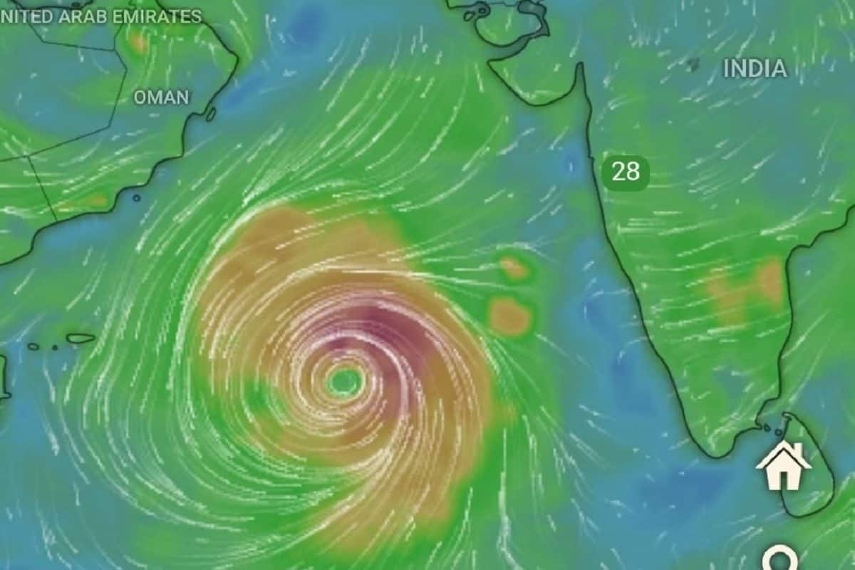 തേജ് ചുഴലിക്കാറ്റ് ഒമാന്‍ തീരത്തേക്ക്; സലാല തുറമുഖം അടച്ചു; രണ്ട് പ്രവിശ്യകളിൽ ഇന്നും നാളെയും അവധി