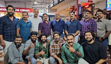 മമ്മൂട്ടിയെ പോലെ ആക്ഷന് ചെയ്യാന് ആഗ്രഹിക്കുന്നവരാണ് ഞങ്ങള്; 'ഒറിജിനൽ കണ്ണൂർ സ്ക്വാഡ്' ടീം മമ്മൂട്ടിയെ പോലെ ആക്ഷന് ചെയ്യാന് ആഗ്രഹിക്കുന്നവരാണ് ഞങ്ങള്; 'ഒറിജിനൽ കണ്ണൂർ സ്ക്വാഡ്' ടീം