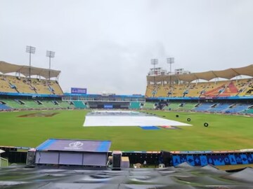 കാര്യവട്ടം സ്റ്റേഡിയം മഴ