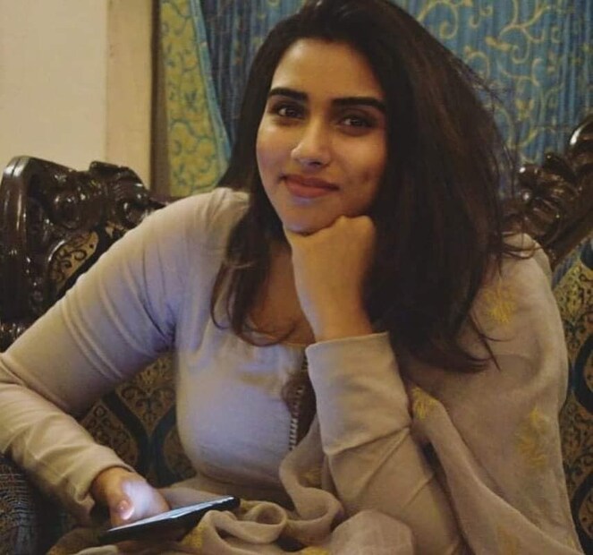 Malavika jayaram, Malavika jayaram love, Malavika jayaram maariage, Malavika jayaram boy friend, Malavika jayaram photos, Malavika jayaram instagram, Malavika jayaram model, Malavika jayaram height, Malavika jayaram age, മാളവിക ജയറാം, ജയറാം, പാർവതി, കാളിദാസ് ജയറാം, പ്രണയം, വിവാഹം, 