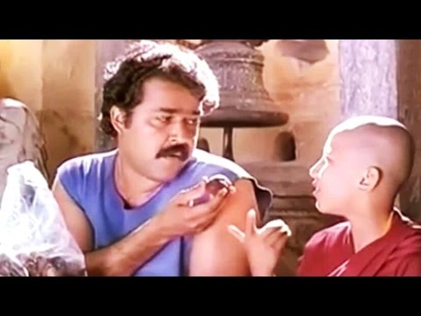  നേപ്പാള്‍ യാത്രക്കിടെ കണ്ടുമുട്ടിയ സന്യാസി ബാലനൊപ്പമുള്ള ചിത്രത്തിന് ' പഴയ അശോകേട്ടനും പുതിയ ഉണ്ണിക്കുട്ടനും' എന്നാണ് മോഹന്‍ലാല്‍ പേര് നല്‍കിയിരിക്കുന്നത്.