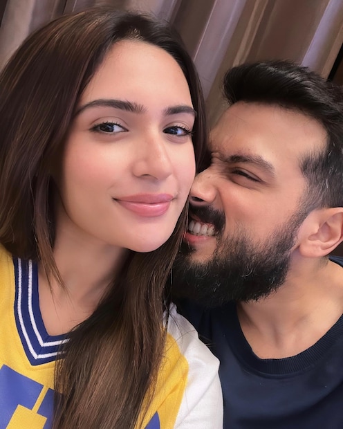  റിപോർട്ടുകൾ പ്രകാരം 30 വയസുകാരനാവാൻ പോകുന്ന കാളിദാസിന്റെ വധുവിന്റെ പ്രായം 23 ആണ്. ഈ ചെറുപ്രായത്തിനുള്ളിൽ താരിണി അഭിമാനകരമായി നേടിയ ഒട്ടേറെ കാര്യങ്ങളുണ്ട്. അത് സൗന്ദര്യ റാണി പട്ടത്തിനും പുറമെയാണ്. ഏറെ വെല്ലുവിളികൾ നിറഞ്ഞ ബാല്യമായിരുന്നു താരിണിയുടേത് (തുടർന്ന് വായിക്കുക)