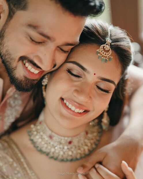  ഫോട്ടോഷൂട്ടും മോഡലിങ്ങുമായി താരിണി എപ്പോഴും തിരക്കിലാണ്. അമ്മയ്ക്കും സഹോദരിക്കുമൊപ്പം സമയം ചിലവിടാൻ ആഗ്രഹിക്കുന്ന കൂട്ടത്തിലാണ് താരിണി. യാത്ര, ഫോട്ടോഷൂട്ട് എന്നിവയും പ്രിയം