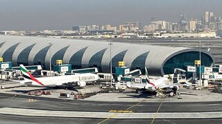 ദുബായ് വിമാനത്താവളം ദുബായ് വിമാനത്താവളം