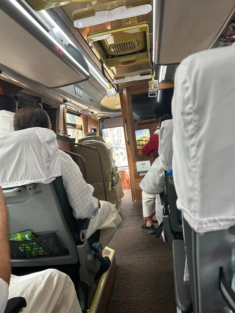  140 മണ്ഡലങ്ങളിലും മുഖ്യമന്ത്രിയും മന്ത്രിമാരും പര്യടനം നടത്തും. 