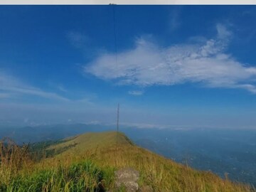 ഇലവീഴാപ്പൂഞ്ചിറ