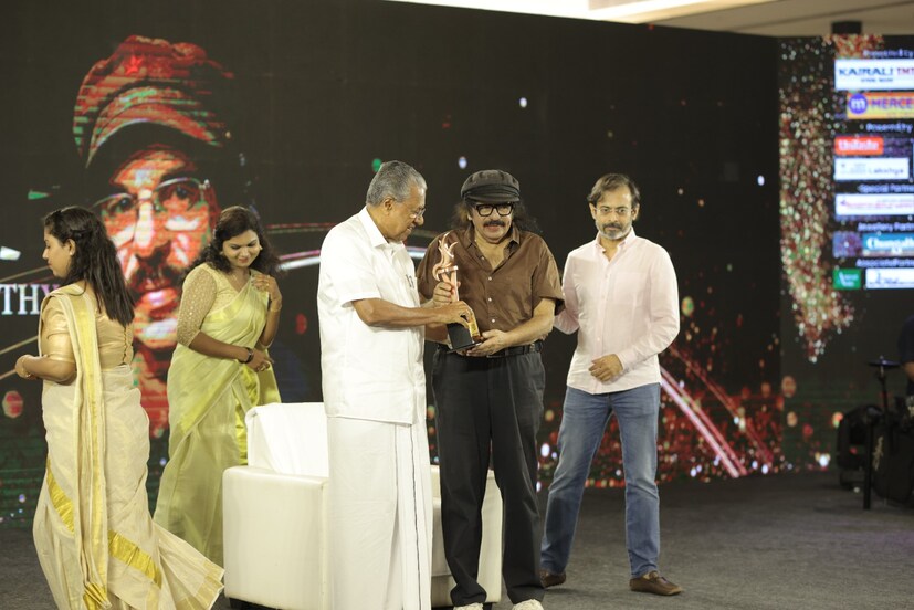  കേരളത്തിലെ സാംസ‍്കാരിക രംഗത്തിന്റെ രൂപം സൂര്യ ഫെസ്റ്റിവലെന്ന സാംസ്കാരിക വേദിയൊരുക്കിയ സൂര്യ കൃഷ്ണമൂർത്തിക്കായിരുന്നു കൾച്ചറൽ ഐക്കൺ പുരസ്കാരം.