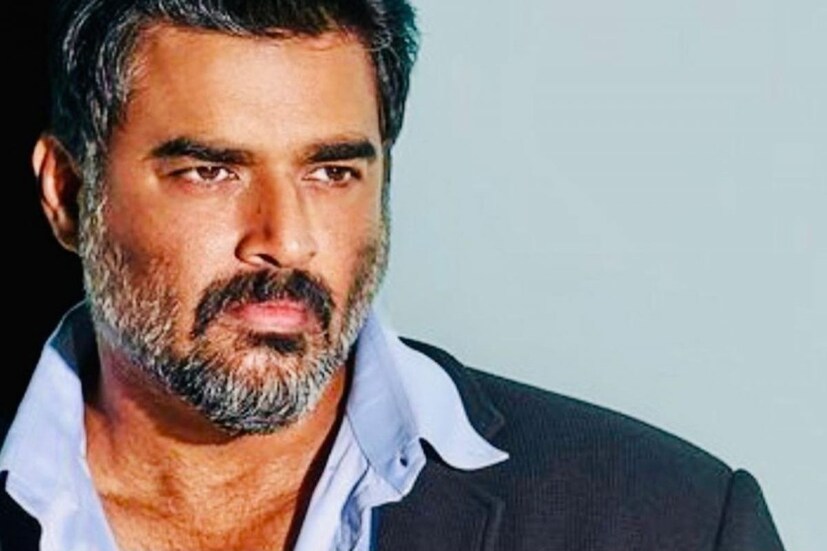 ഇരുവരും ഒന്നിച്ചെത്തിയ അഭിമുഖത്തിലാണ് മാധവൻ ഇക്കാര്യം വ്യക്തമാക്കിയത്. ദ റെയിൽവെ മാനിൽ തന്റെ ഭാഗം ചിത്രീകരിച്ചതിന് ശേഷമാണ് ജൂഹിയുടെ ഭാഗം ചിത്രീകരിച്ചതെന്നും അതിനാൽ ഒരുമിച്ച് അഭിനയിക്കാനായില്ലെന്നും മാധവൻ അഭിമുഖത്തിൽ പറഞ്ഞു.