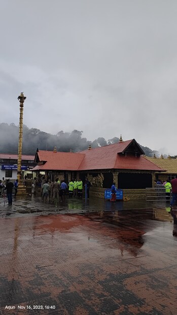  നിയുക്ത ശബരിമല-മാളികപ്പുറം മേല്‍ശാന്തിമാരുടെ അവരോധിക്കല്‍ ചടങ്ങും ഇന്ന് നടക്കും. 