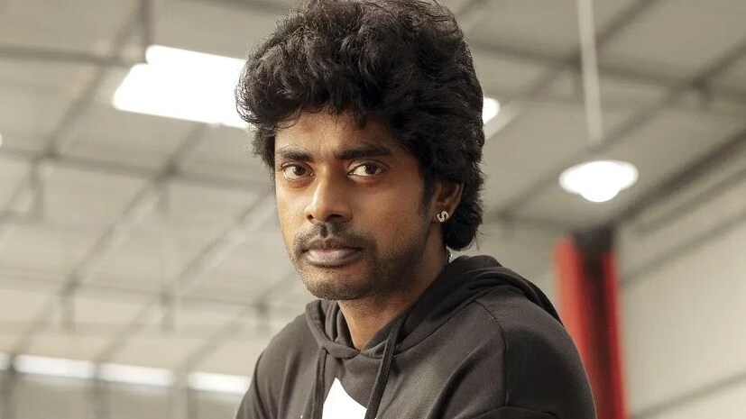  ആണ്ഡാള്‍ എന്ന കഥാപാത്രത്തെയാകും  അദ്ദേഹം ചിത്രത്തില്‍ അവതരിപ്പിക്കുക. ഡാന്‍സില്‍ സാന്‍ഡി കാഴ്ചവെക്കുന്ന എനര്‍ജി ലെവല്‍ അഭിനയത്തിലും ആവര്‍ത്തിക്കാന്‍ കഴിഞ്ഞാല്‍ കരിയറിലെ മികച്ച കഥാപാത്രമായി റോസിലെ ആണ്ഡാള്‍ മാറും.