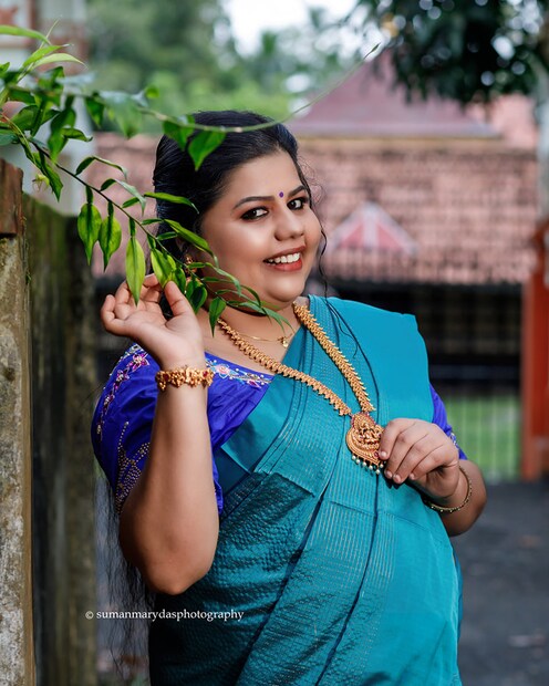 Sneha Sreekumar, Sneha Sreekumar husband name, Sneha Sreekumar child, Sneha Sreekumar tv shows, Sneha Sreekumar son name, Sneha Sreekumar Instagram, Sneha Sreekumar daughter, സ്നേഹ ശ്രീകുമാർ, ശ്രീകുമാർ, ഇൻസ്റ്റാഗ്രാം, ഗർഭകാലം