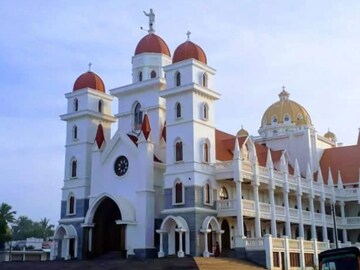 വെട്ടുകാട് പള്ളി