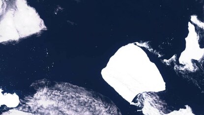 worlds largest iceberg worlds largest iceberg