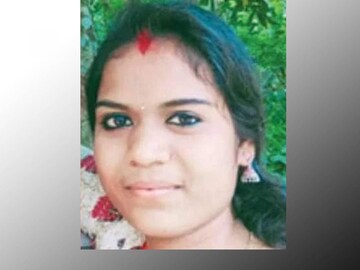അനുമോൾ