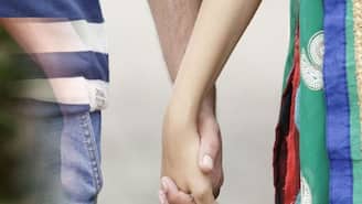 നിങ്ങൾ ജീവിതപങ്കാളിയുടെ രക്ഷകർത്താവാകാറുണ്ടോ? മനസിലാക്കാനുള്ള വഴികൾ ഇതാ