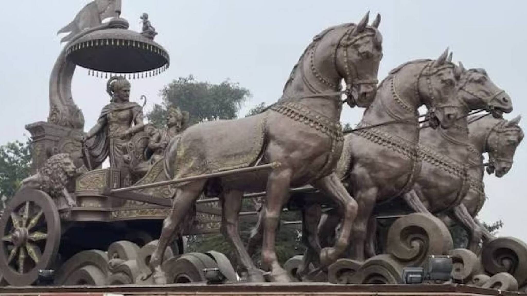 രാമക്ഷേത്ര പ്രാണപ്രതിഷ്ഠ ചടങ്ങിൽ പങ്കെടുക്കാൻ പറ്റില്ലേ? കുരുക്ഷേത്രയിലേക്ക് പോയാലോ?