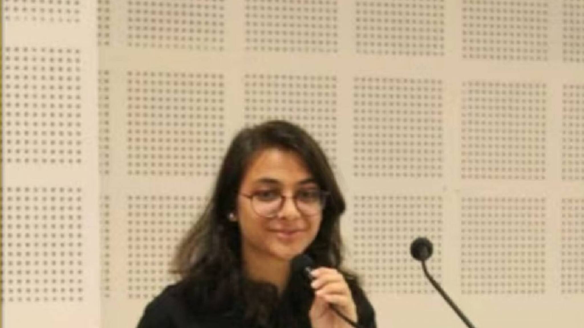 ഐഐടിയിലും ഐഐഎമ്മിലും പഠിക്കാതെ 85 ലക്ഷം രൂപ ശമ്പളമുള്ള ജോലി